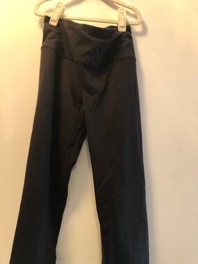 Victoria's Secret - Women's High-Waist Yoga Pants (Black)